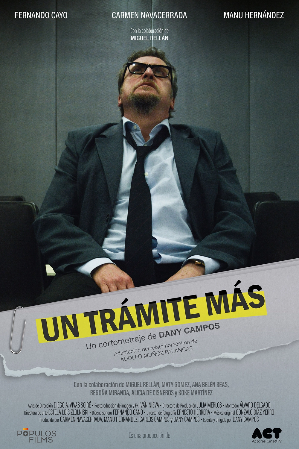 Cartell UN TRAMITE MAS